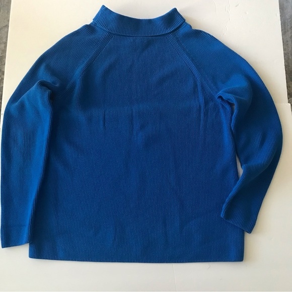 Talbots size M royal blue long sleeve sweater Side slits round neck - Picture 3 of 5